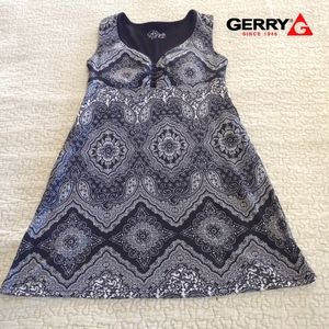 Gerry V-neck Dress, Women's Size Small, Black/White Paisley